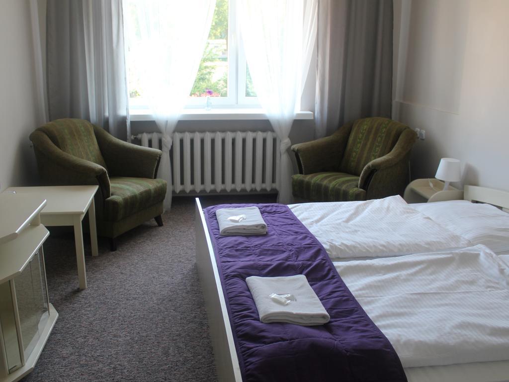 Hotel Pod Debem 锡隆纳葛拉 外观 照片