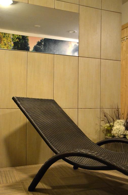 Hotel Pod Debem 锡隆纳葛拉 外观 照片
