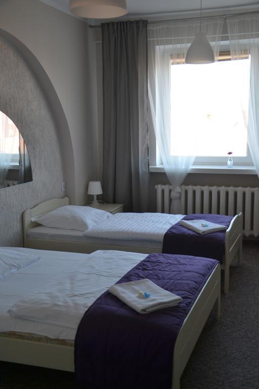 Hotel Pod Debem 锡隆纳葛拉 外观 照片